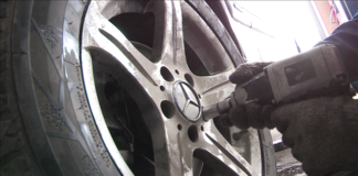 О штрафах за использование летних покрышек и устанавливаете на место. ВСего 15 - 20 минут требуется, чтобы сменить покрышки и немного денег за работу. И безопасное движение по городским дорогам обеспеченно