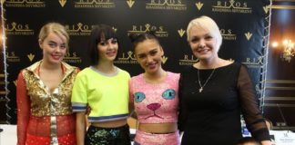 В Шымкент группу «Серебро» привезли на старой маршрутке В Шымкент группу "Серебро" привезли на старой маршрутке