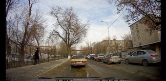 Пробки возле 23-й школы