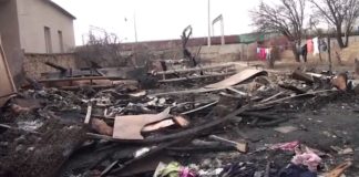 Семья из пяти человек в ЮКО осталась без крова и нуждается в помощи Семья из пяти человек в ЮКО осталась без крова