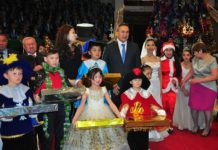 На президентской елке 200 школьников получили подарки от Н.А. Назарбаева Каждый ребенок получил праздничный набор, куда вошел: ноутбук, книги, сладости и волшебные игрушки