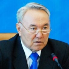 Нурсултан Назарбаев учредил орден Трудовой Славы Нурсултан Назарбаев