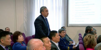 За неделю до нового года депутаты Шымкента утвердили бюджет-2015 Состоялась, последняя, в этом году, очередная, 44-я сессия шымкентского городского маслихата