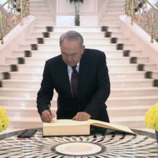 Глава государства посетил новые объекты в деловом центре Шымкента