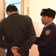 В Сарыагаше задержан таксист, ограбивший пассажира В результате перестрелки в Шымкенте пострадали два человека