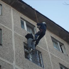В Шымкенте покончил с собой мужчина В Шымкенте покончил с собой мужчина