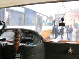 На пассажирских автобусах Шымкента устанавливают видеорегистраторы