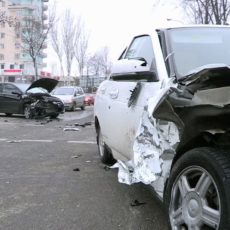 ДТП произошло в час пик на центральной улице Шымкента ДТП произошло в час-пик на центральной улице Шымкента