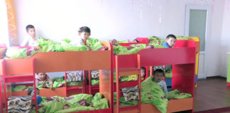 Казахстану необходимо увеличить количество мест в детских садах