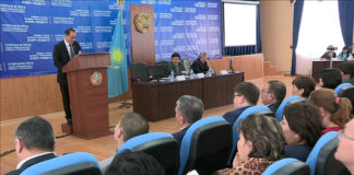 Отчетная встреча акима Енбекшинского района с населением Отчетная встреча акима Енбекшинского района с населением