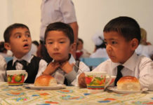 Что едят дети в школах Шымкента
