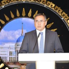 Аскар Мырзахметов освобожден от должности акима Южного Казахстана