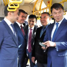Шымкентцы стали чаще обращаться к главе города через интернет