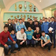 Встреча с командой легендарного ИЛЬИ ИЛЬИНА в ЮКГУ Встреча с командой Легендарного ИЛЬИ ИЛЬИНА в ЮКГУ!!!
