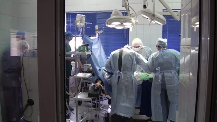 Впервые трансплантацию почки провели шымкентские врачи