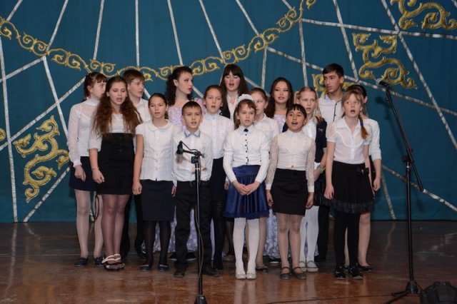 За право обладать званием "Казанский соловей" состязались вокалисты, хористы и танцевальные коллективы