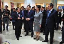 Госсекретарь РК в Шымкенте провела рабочие встречи и отправилась в театр