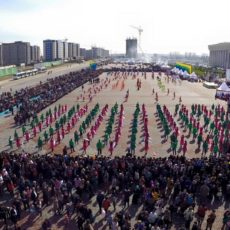 Как Шымкент праздновал Наурыз Шымкент празднует Наурыз в новом административном центре