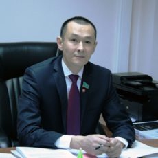 Коммунисты в парламенте борются за благосостояние граждан