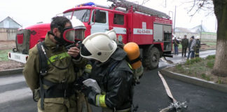 В психоневрологическом диспансере прошли учения пожарных В психоневрологическом диспансере прошли учения пожарных