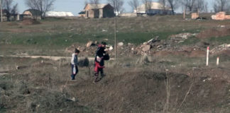 Жители микрорайонов «Ынтымак» и «Солтустик» вместо дороги получают обещания Жители микрорайонов "Ынтымак" и "Солтустик" вместо дороги получают обещания