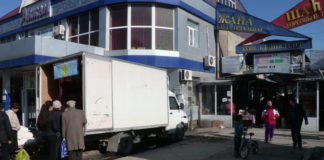 Грандиозный скандал разгорелся вокруг машин стабилизационного фонда Грандиозный скандал разгорелся вокруг машин стабилизационного фонда