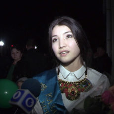 Девушка из Шымкента стала победительницей республиканского конкурса красоты Девушка из Шымкента стала победительницей республиканского конкурса красоты