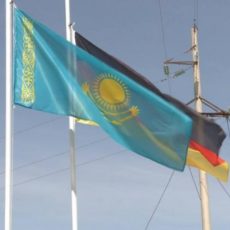 Энергию солнца будут использовать в Отырарском районе ЮКО Энергию солнца будут использовать в Отырарском районе ЮКО
