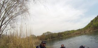 Шымкентские дайверы чистят озера области