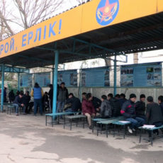 В Шымкенте в ходе призывной кампании возникают проблемы В Шымкенте начался весенний призыв