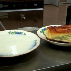 Школьники Шымкента не остались без горячего питания