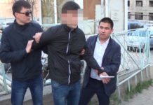 Вымогатель требовал деньги с замужней женщины в обмен на ее интимные фото Вымогатель требовал деньги с замужней девушки в обмен на ее "клубничные" фото