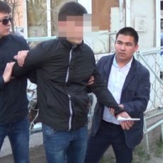 Вымогатель требовал деньги с замужней женщины в обмен на ее интимные фото Вымогатель требовал деньги с замужней девушки в обмен на ее "клубничные" фото