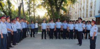 В Шымкенте проходит рейд «Безопасный город» В Шымкенте проходит рейд "Безопасный город"