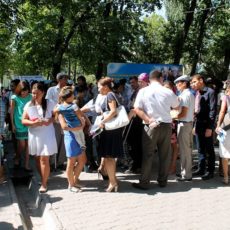 Более 3000 студентов получили возможность найти работу по специальности Более 3000 молодых специалистов получили возможность найти работу по специальности