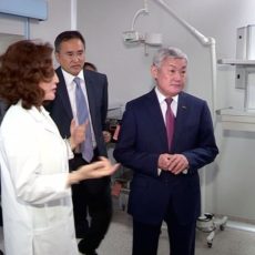 В Шымкент с рабочим визитом прибыл Бердибек Сапарбаев В Шымкент с рабочим визитом прибыл Бердибек Сапарбаев