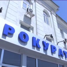 Бизнесмен, обвиняемый в похищении, избивал и других своих сотрудников История, взбудоражившая Шымкент, получила продолжение
