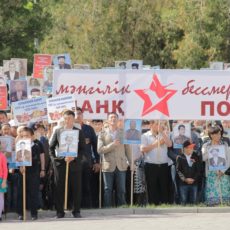 «Бессмертный полк» в Шымкенте: шесть историй со слезами на глазах