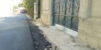 Ямочный ремонт дорог продолжается в Шымкенте В Шымкенте ремонтируют дороги