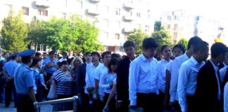 Многих школьников расстроил ход ЕНТ-2015 В первом потоке около 4800 школьников