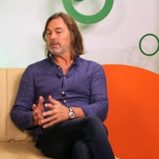 Никас Сафронов… о себе, своих работах и своей жизни