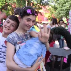 В Шымкенте празднуют Международный день защиты детей