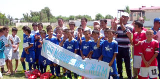 В ЮКО определилась лучшая школьная команда по футболу