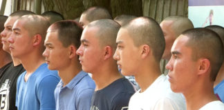 Более 60 новобранцев из ЮКО пополнят ряды Национальной Гвардии РК Новобранцев из ЮКО проводили в армию