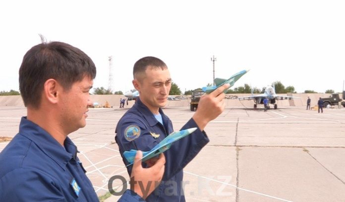 Майор Игилик Карасаев, вспоминает, почти два месяца ушло на наземно-воздушную подготовку
