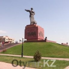 4 миллиона тенге штрафа или 2 года грозит шымкентцу за порчу памятника