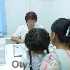 Около 470 несовершеннолетних беременных девушек в ЮКО стоят на учете Около 470 несовершеннолетних беременных девушек стоят на учете в Южно-Казахстанской области