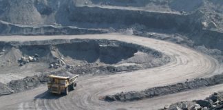 РК поставит вагоны для горнодобывающей отрасли Монголии В Южно-Казахстанской области добывают гравий, песчано-гравийную смесь, глину, песок, известь, минеральные пигменты, гипс и ангидрит, базальт, строительный камень, бетонит, соль