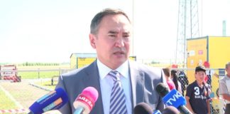 Казахстанцы не смогут перепродать земли иностранцам Аскар Мырзахметов, аким ЮКО