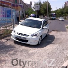 Недавно построенные правые съезды в Шымкенте уже ремонтируются